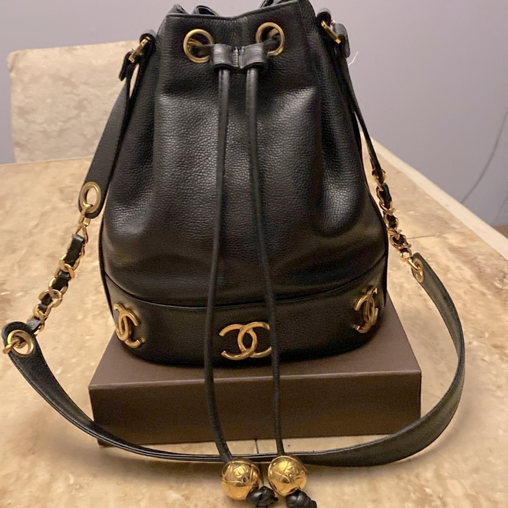 Chanel Caviar Triple CC Shoulder Bag Blk-  24K Gold plated - Vintage/w COA - Picture 2 of 10